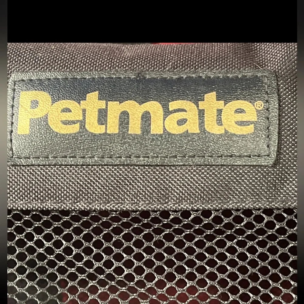 Petmate BLACK Soft Sided Kennel carrier Pet cab Up To 10 lbs, 15”X10”X10” BAG